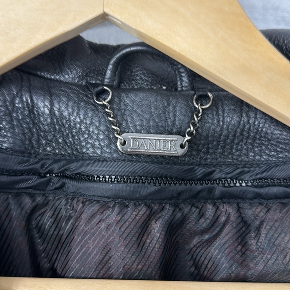 DANIER BLACK LEATHER COAT - Picture 2 of 12